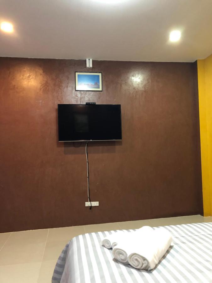 Nonthun 1 Hostel Кхон Каен Екстериор снимка